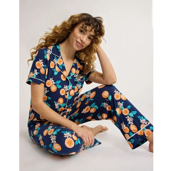 Dreamy Soft Notch Collar Short Sleeve Knit Top & Capri Pajama 2-Pc Set Size XL - Picture 5 of 6